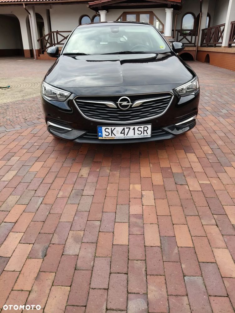 Opel Insignia - 1
