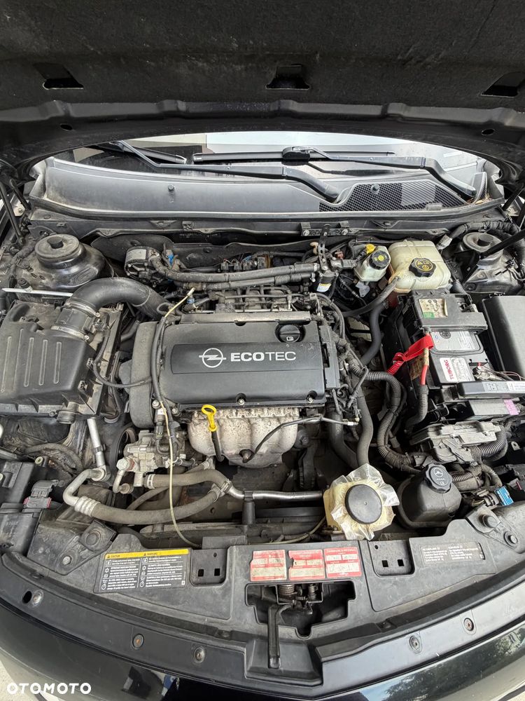Opel Insignia 1.8 - 17
