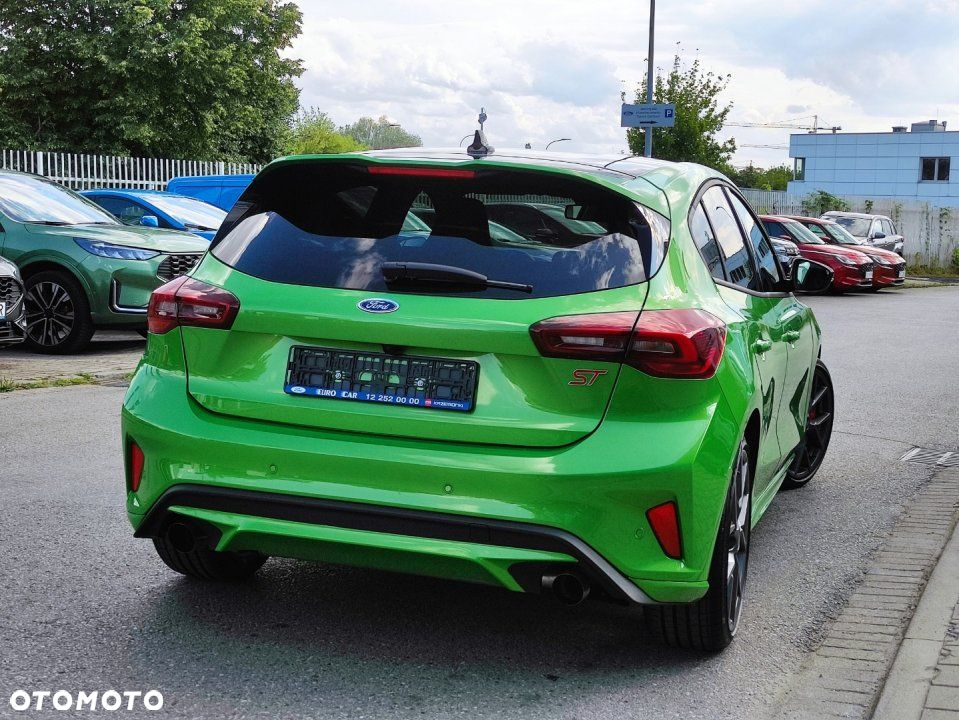 Ford Focus - 21