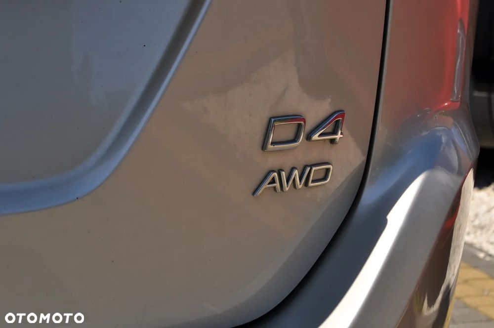 Volvo XC 60 D4 AWD Summum - 11