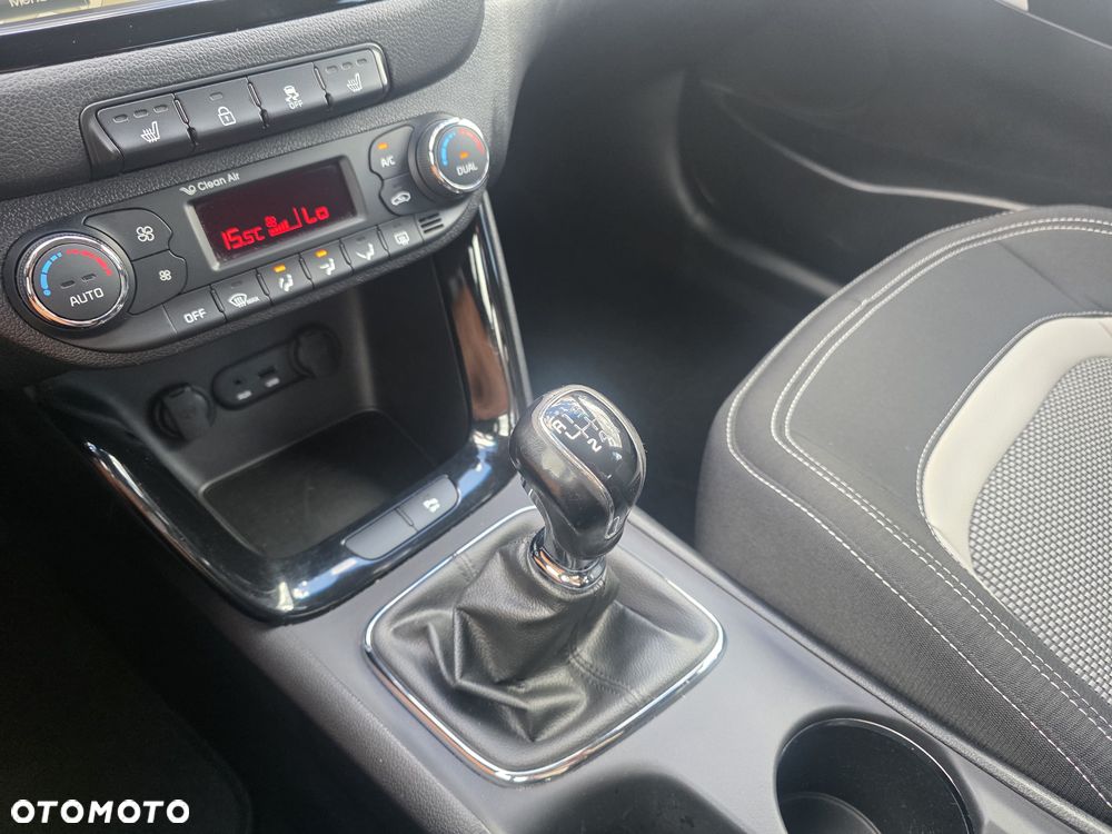 Kia Ceed 1.6 CRDi Spirit - 13