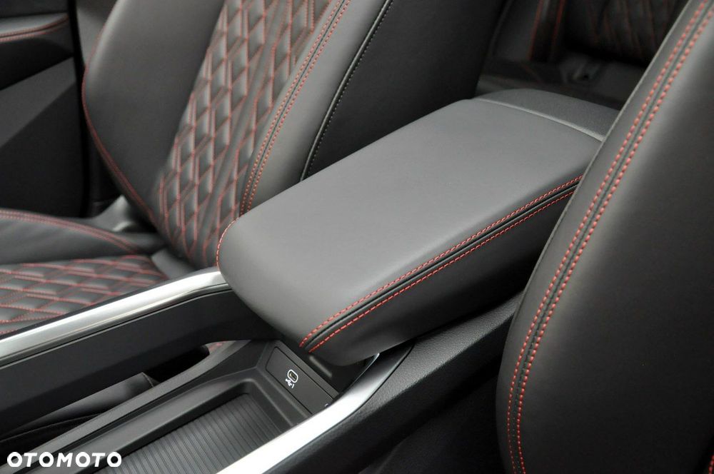 Audi SQ8 e-tron - 26