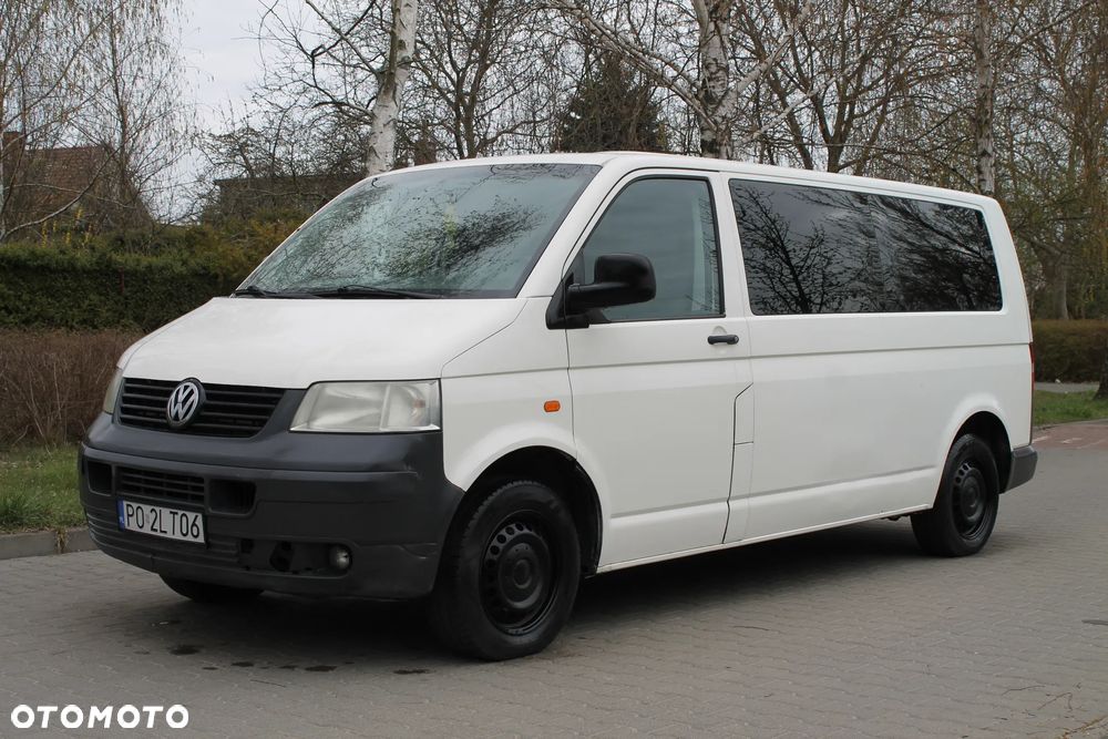 Volkswagen Transporter - 1