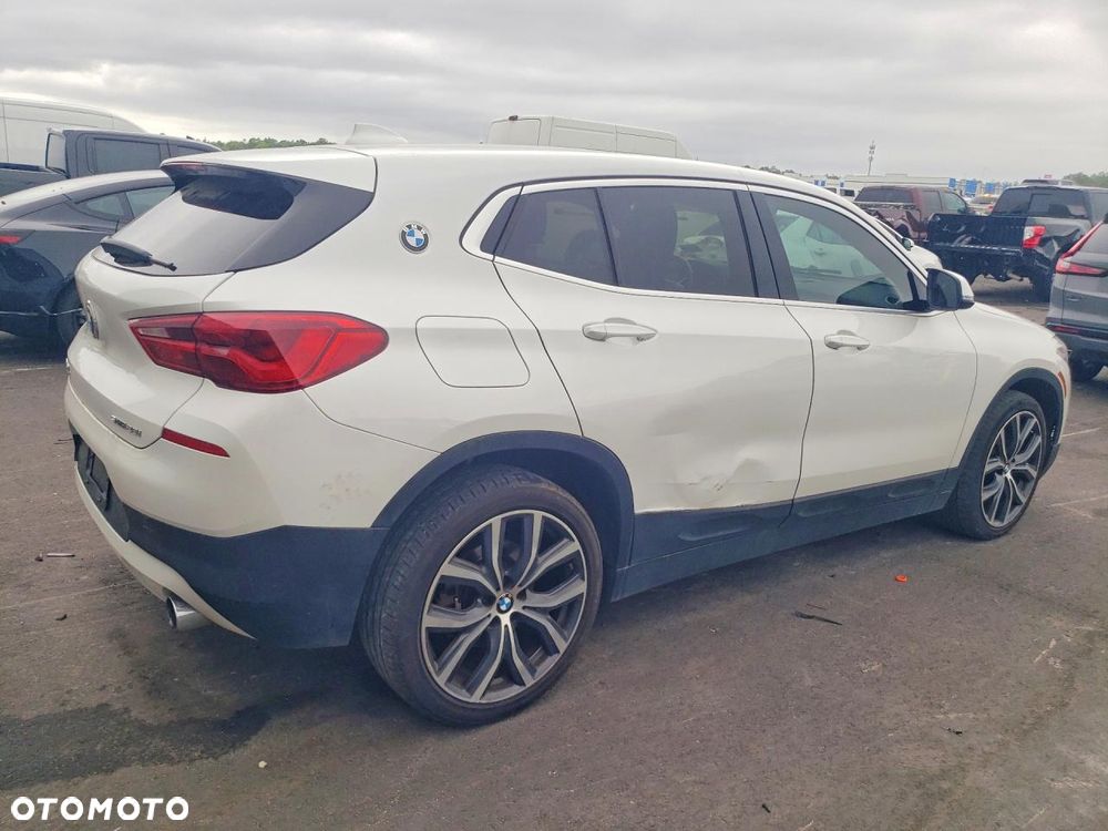 BMW X2 - 4