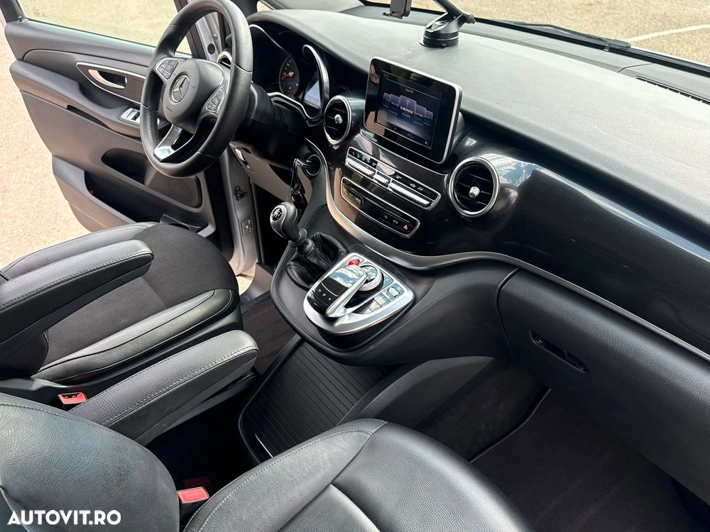 Mercedes-Benz V 220 CDI Long Avantgarde - 19