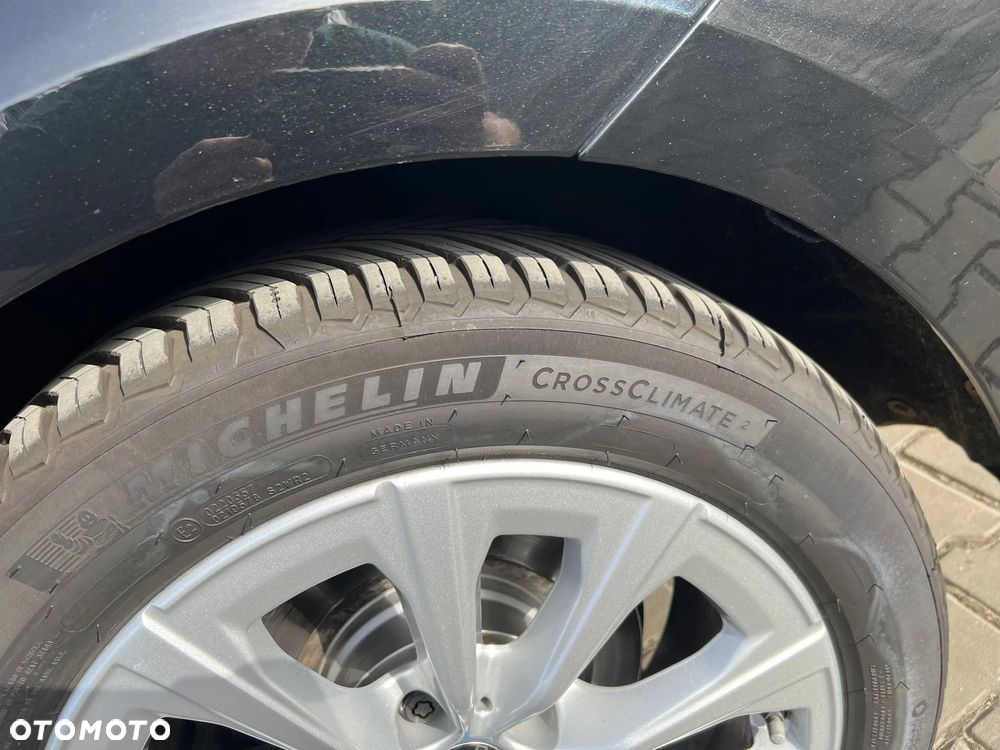BMW Seria 3 320d Edition Luxury Line Purity - 20