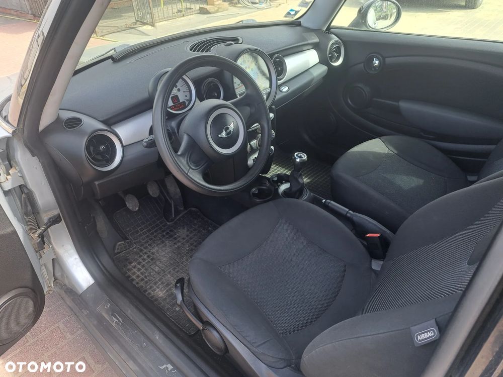 MINI ONE Standard - 7