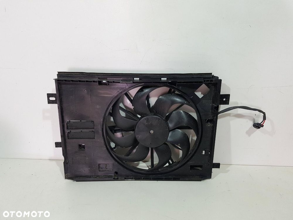 OPEL GRANDLAND X CITROEN C5 AIRCROSS WENTYLATOR CHŁODNICY OBUDOWA 824107400 - 1