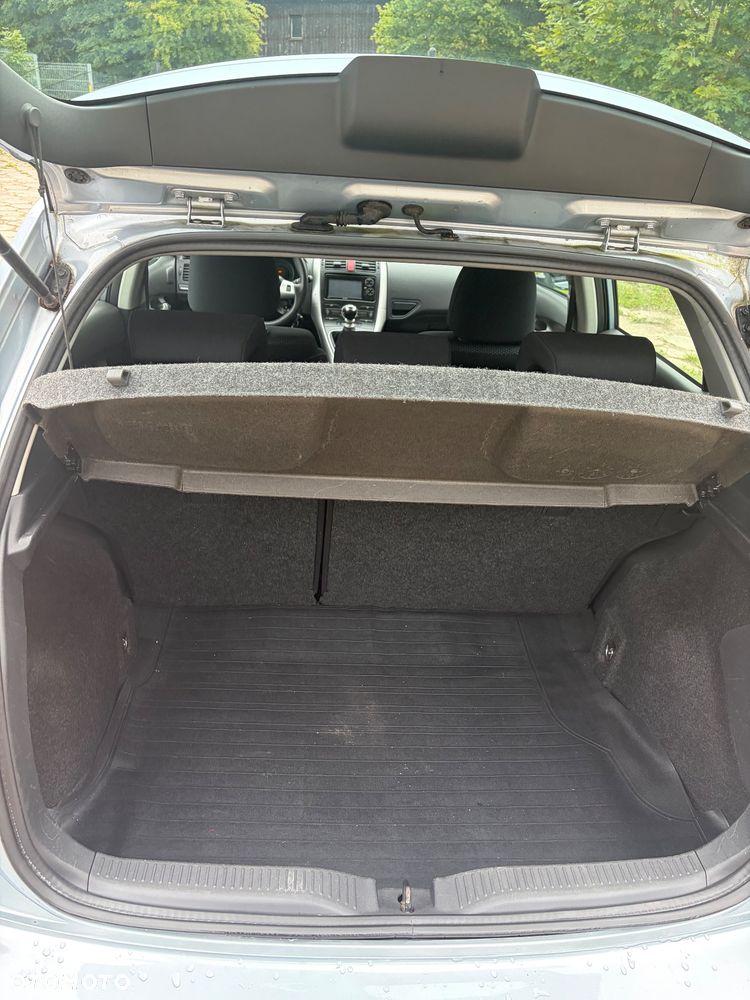 Toyota Auris 1.33 VVT-i Terra Start - 14