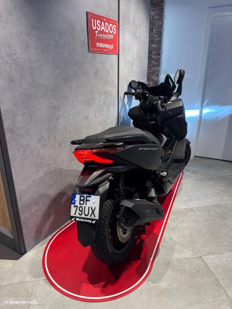 Honda Forza - 3