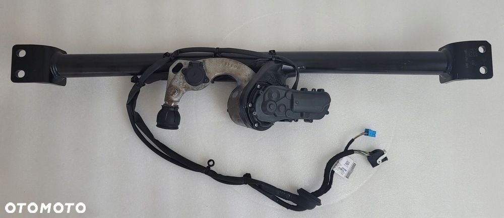 HAK HOLOWNICZY WIĄZKA ORIS MERCEDES C-KLASA W206 2022- A2063100600 - 1