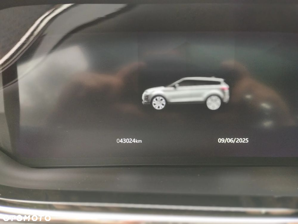 Land Rover Range Rover Evoque - 8