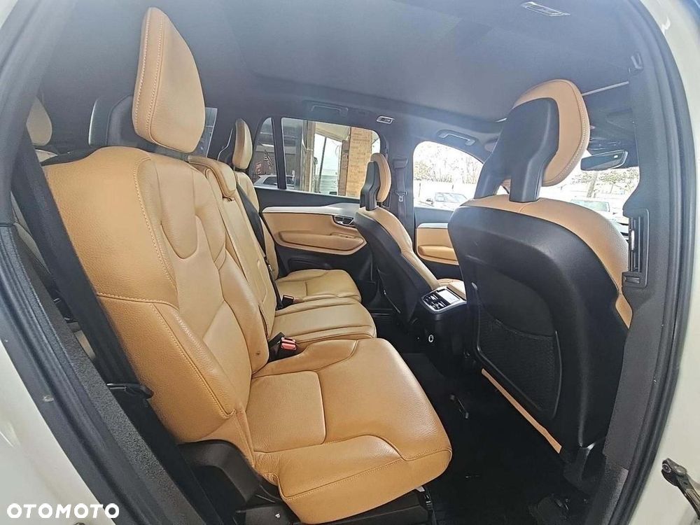 Volvo XC 90 T6 AWD Geartronic Momentum - 13