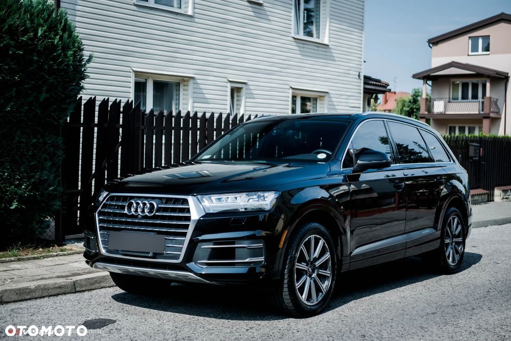 Audi Q7 3.0 TFSI Quattro Tiptronic - 1