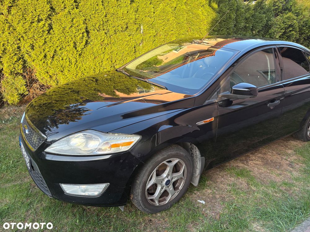 Ford Mondeo 1.8 TDCi Ambiente - 12