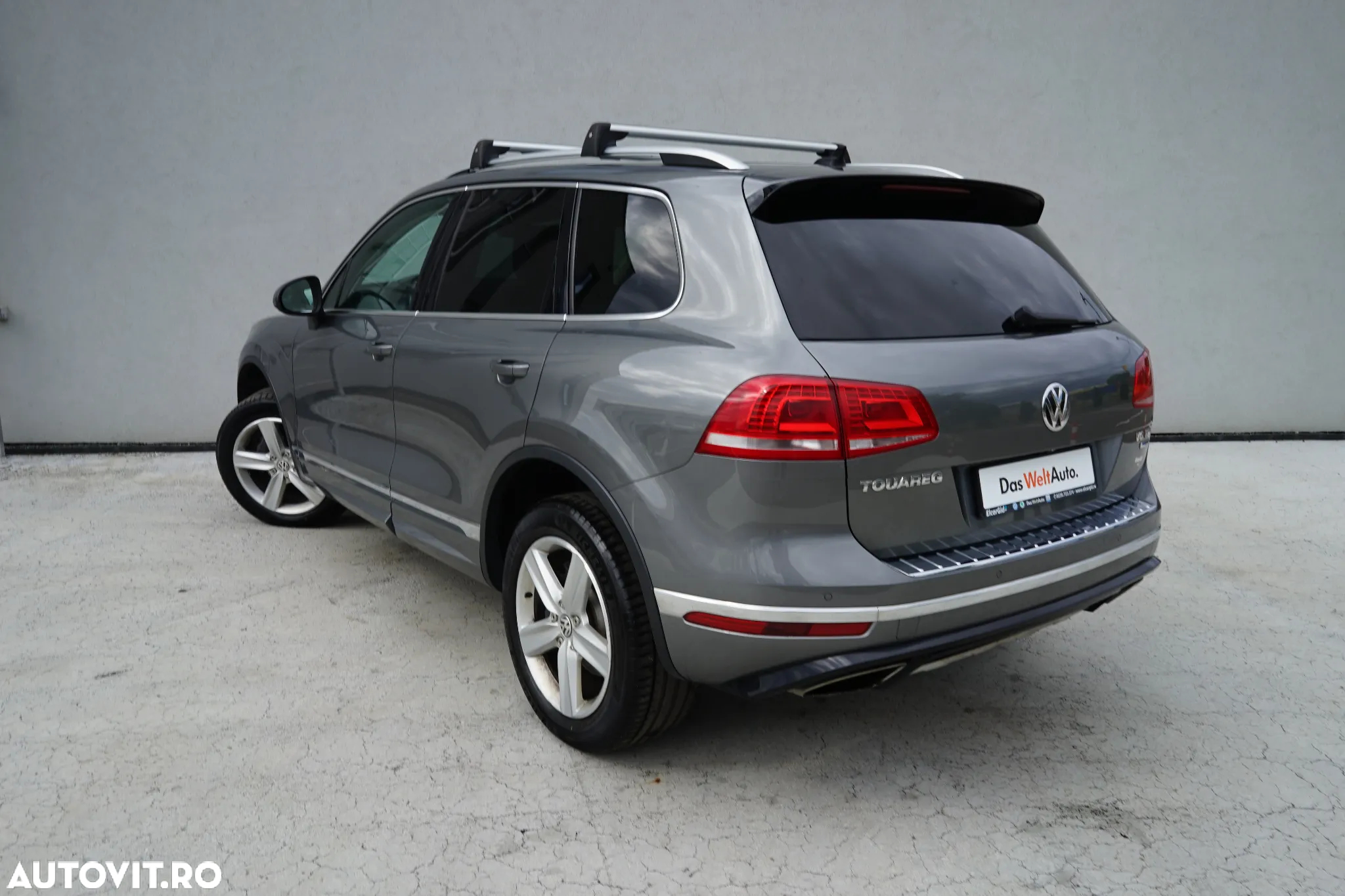 Volkswagen Touareg V6 TDI BMT Supreme Plus - 4