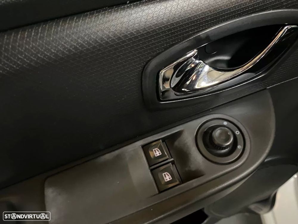 Renault clio 1.5 dci IVA DEDUTIVEL - 15