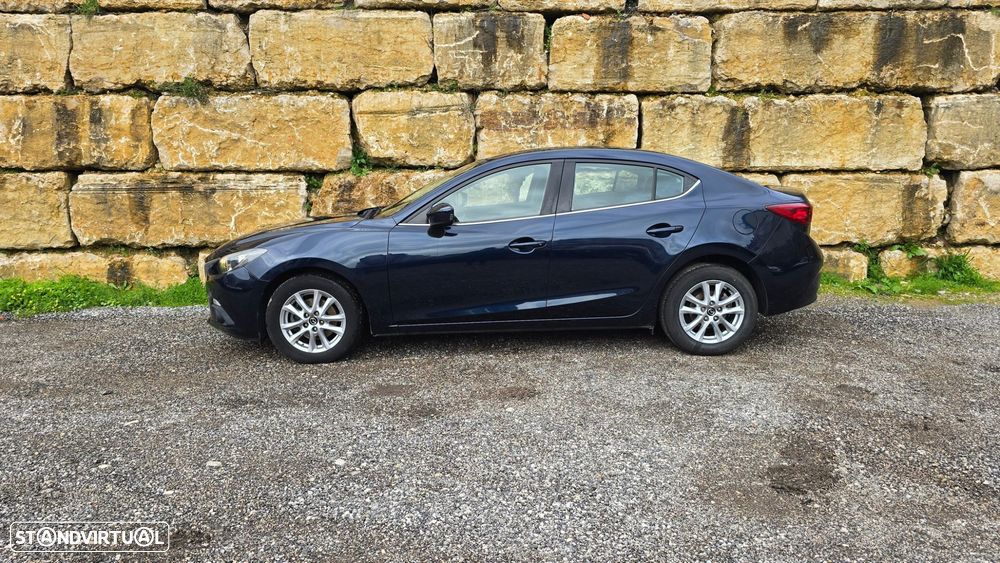 Mazda 3 Hatchback - 3