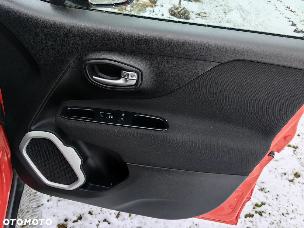 Jeep Renegade 1.4 MultiAir Longitude - 38