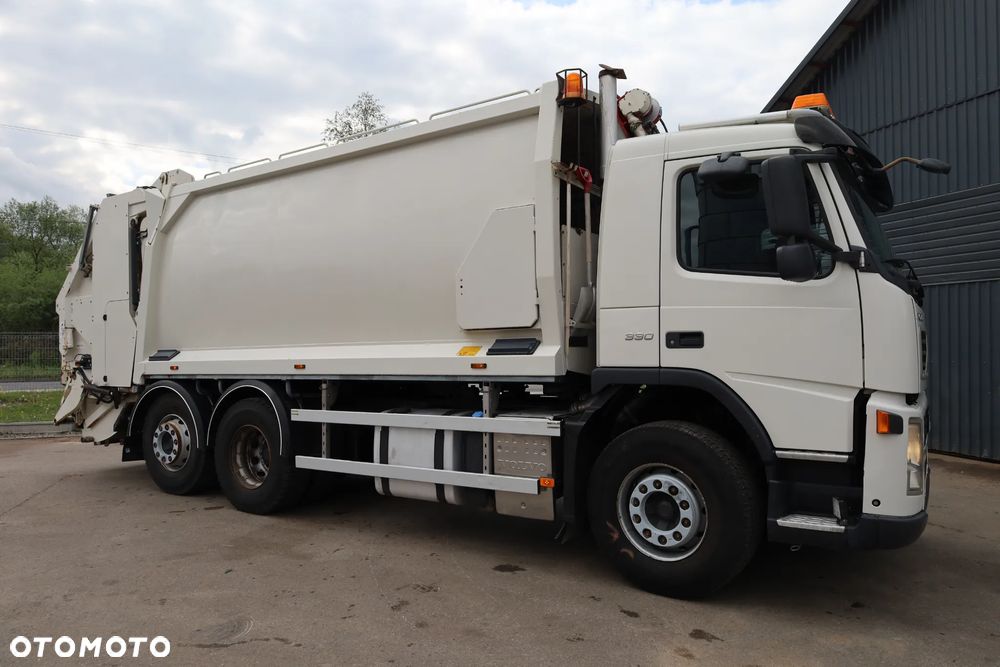 Volvo FM 330 - 15
