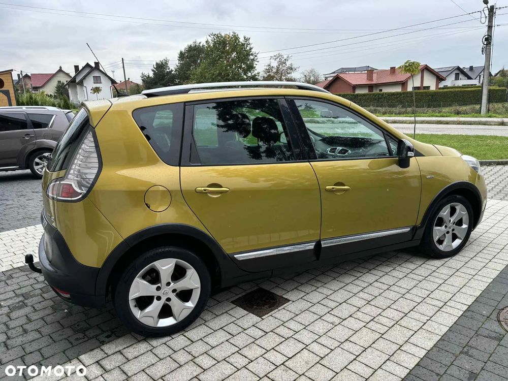 Renault Scenic Xmod 1.6 dCi Energy Bose Edition - 4