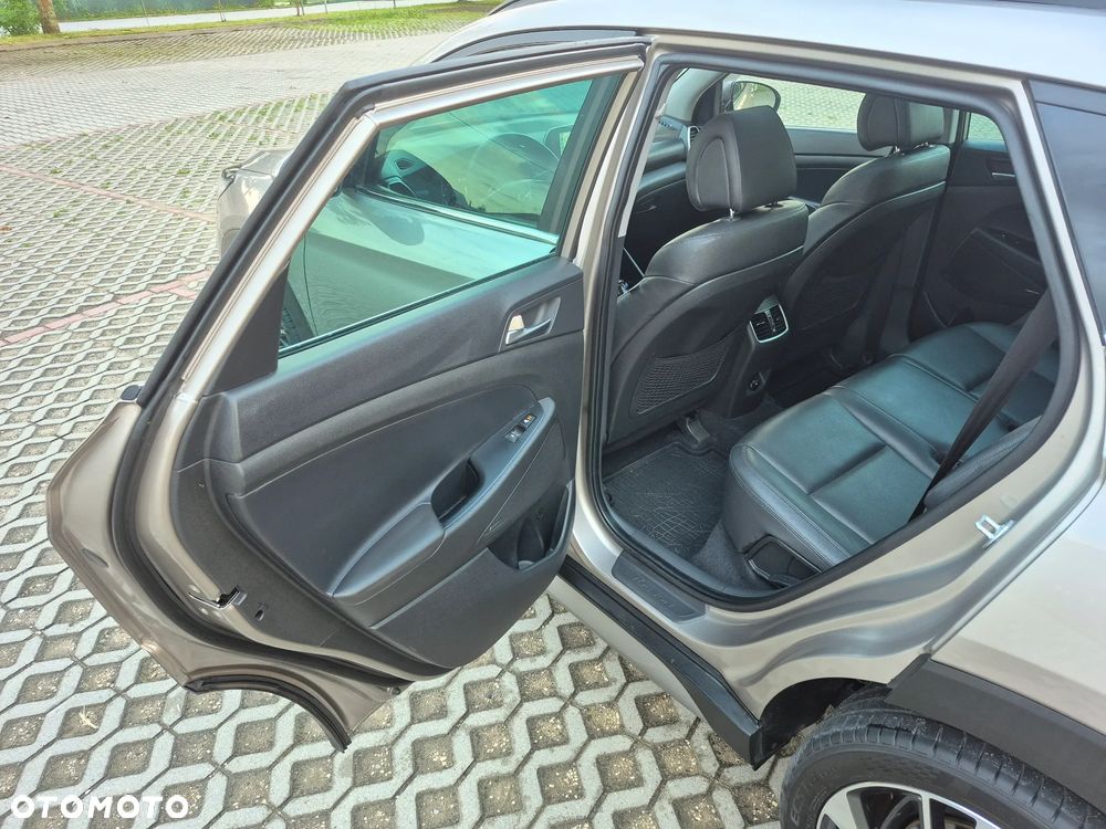 Hyundai Tucson 1.6 CRDi Premium 2WD DCT - 17