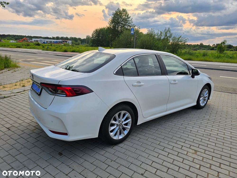 Toyota Corolla 1.6 Comfort - 9