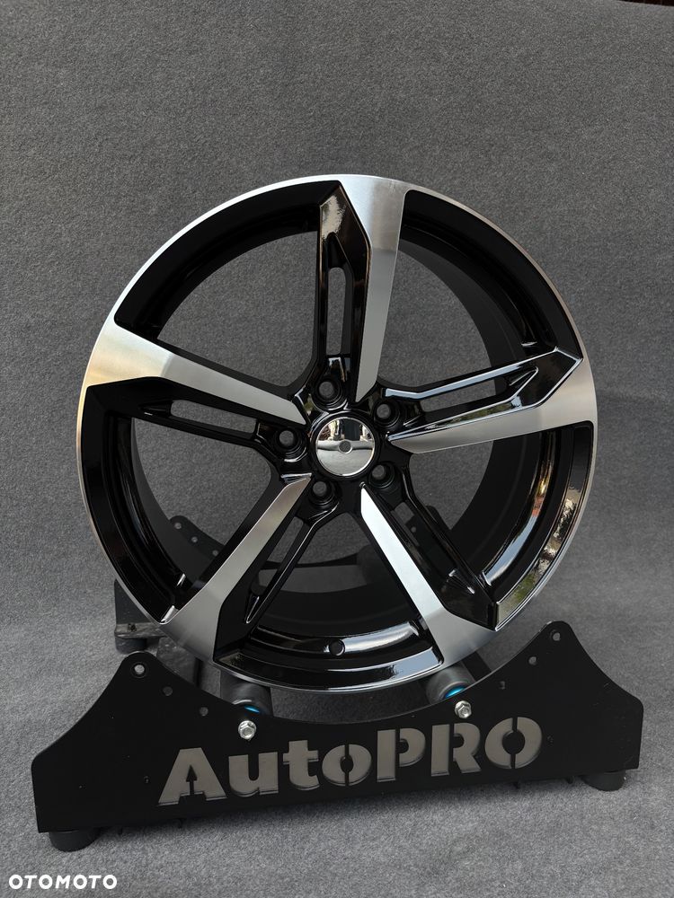 NOWE alufelgi M pakiet 5x112 18 felgi 8j ET35 BMW seria 3 G20 G22 G30 G31 F44 G22 G23 G32 F39 G60 G01 X1 F48 G42 X2 U06 Active Tourer Z4 G29 xDrive Styling 930 czarne polerowane jak Japan Racing Carbonado Rubin - 1
