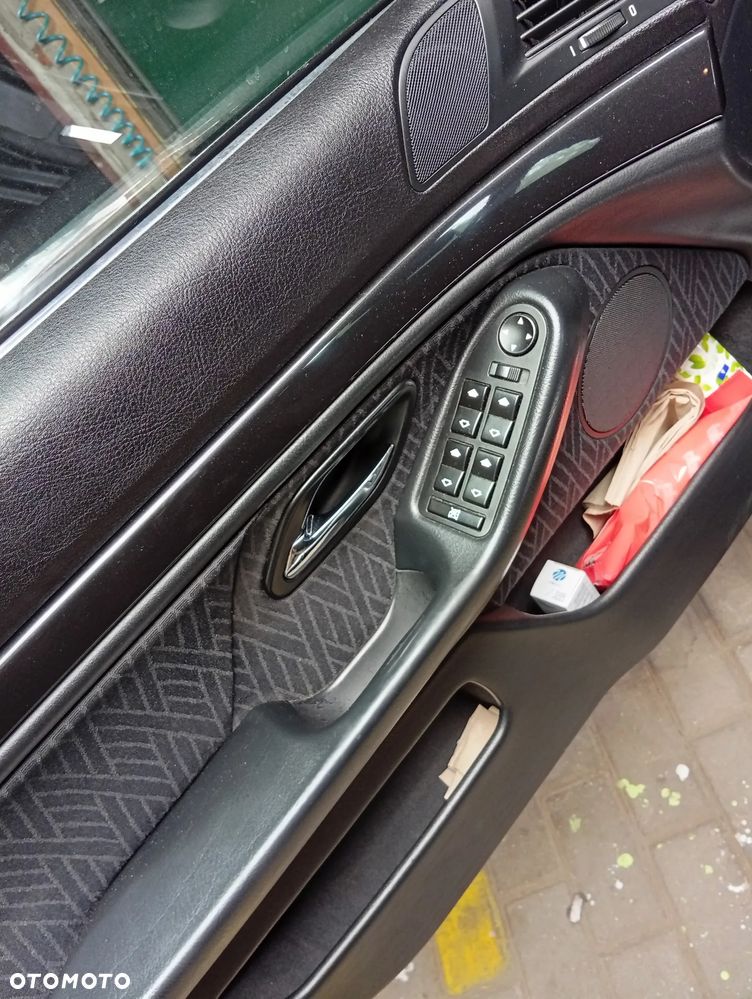 BMW Seria 5 - 13