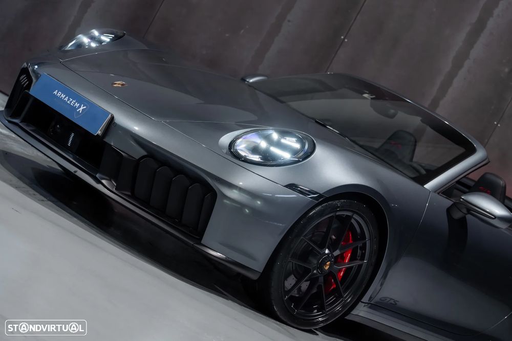 Porsche 911 (992) Carrera GTS - 3