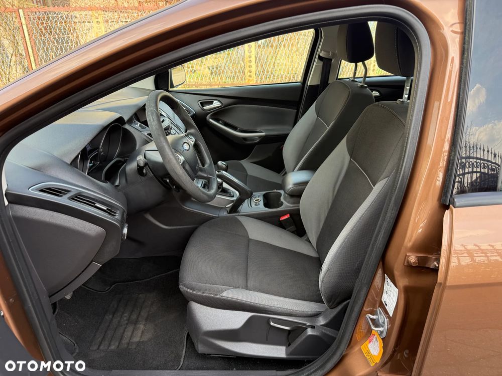 Ford Focus 1.6 TDCi ECOnetic 88g Start-Stopp-System Trend - 13