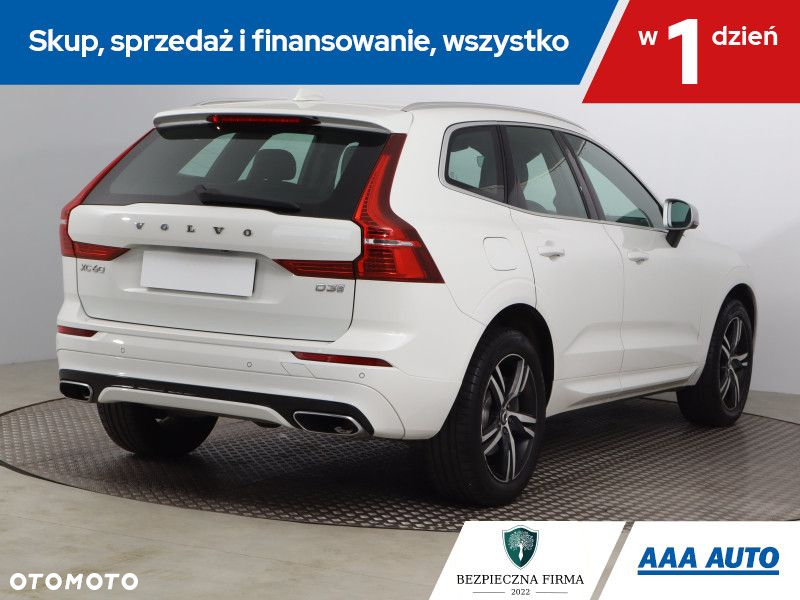 Volvo XC 60 - 6