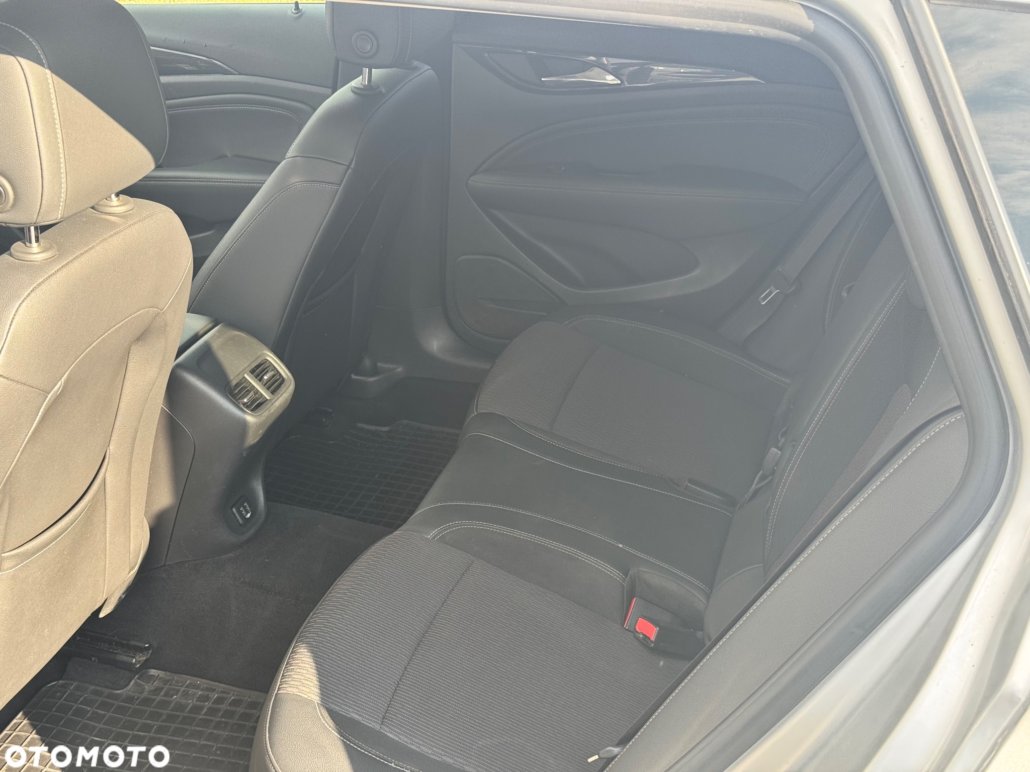 Opel Insignia 1.6 CDTI Innovation S&S Eco - 7