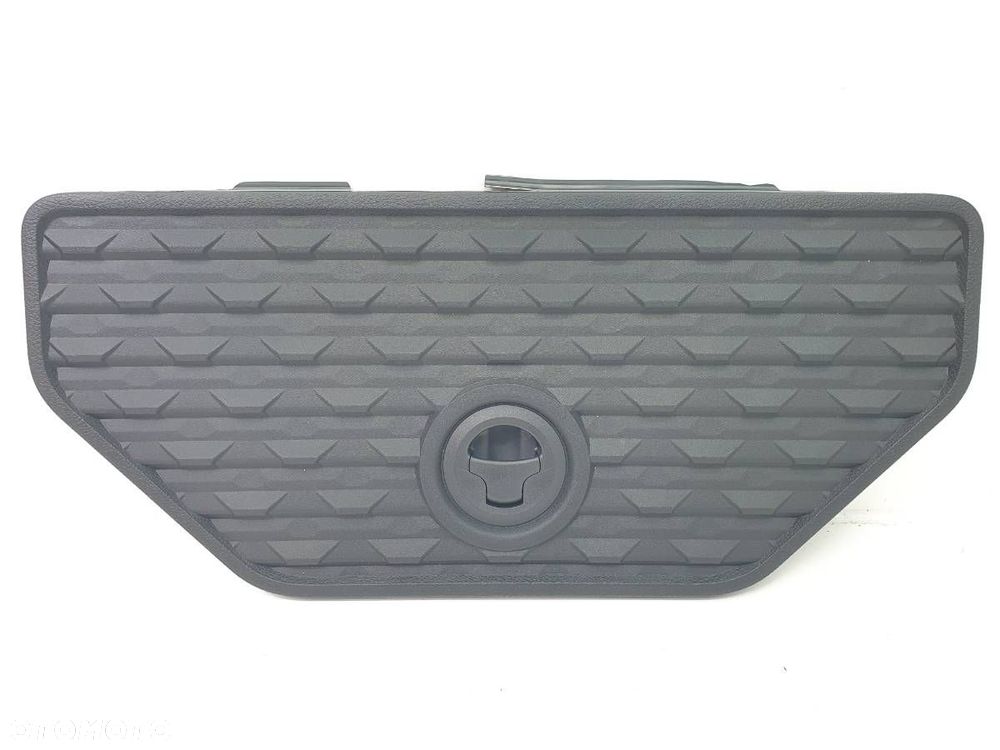 POKRYWA SCHOWKA PODŁOGI RAM 1500 2020 2018 - 1