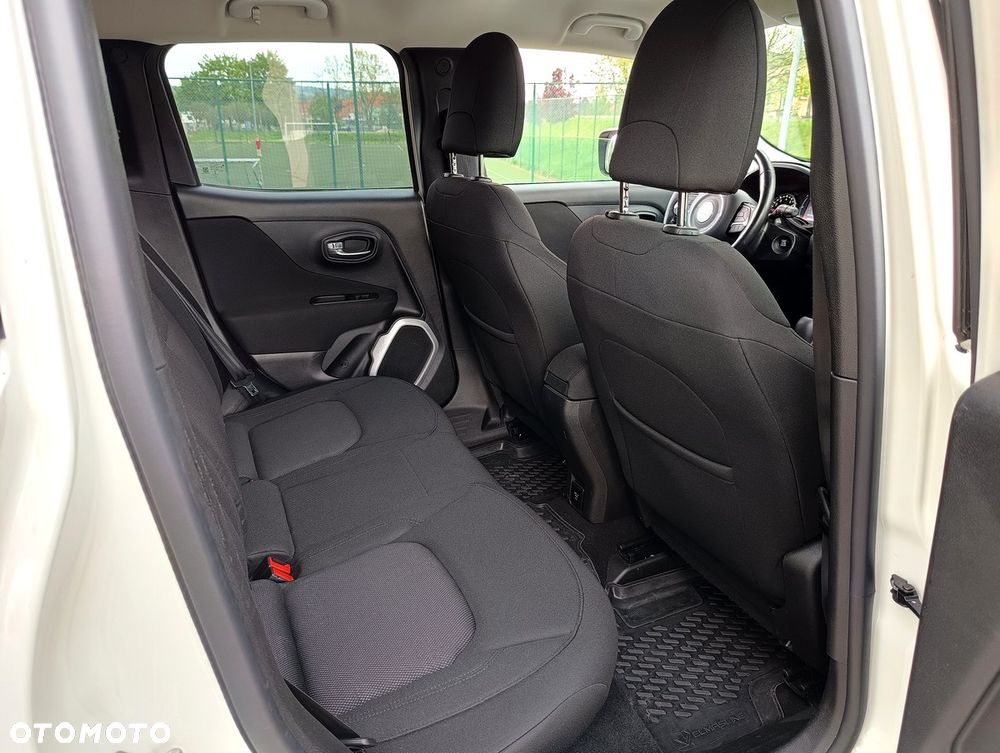 Jeep Renegade 1.4 MultiAir DSG Longitude - 22
