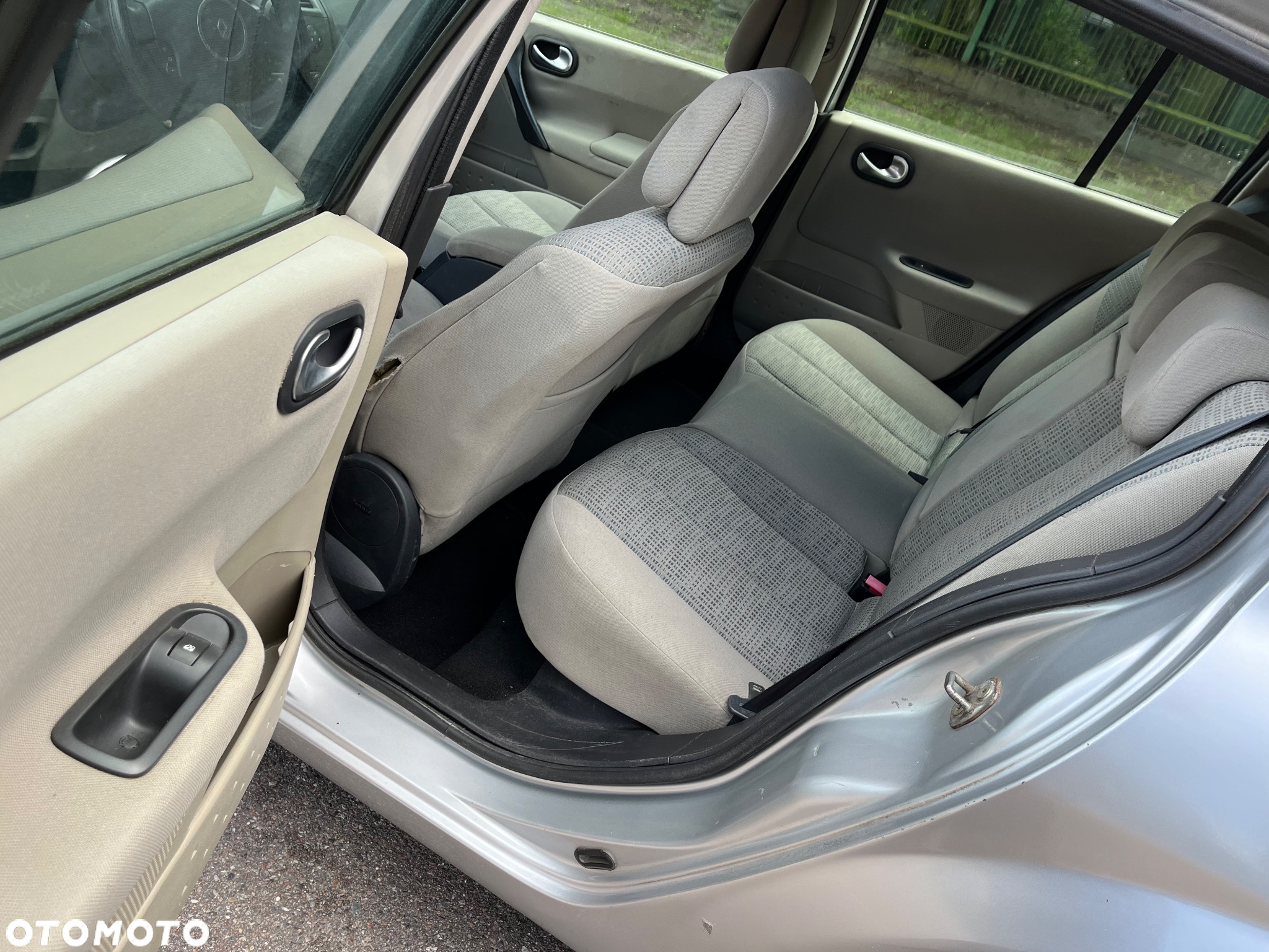 Renault Megane II 1.5 dCi Confort Dynamique - 13