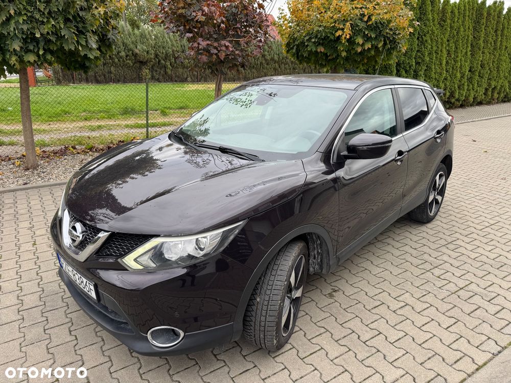 Nissan Qashqai 1.6 DCi Xtronic N-Connecta - 4