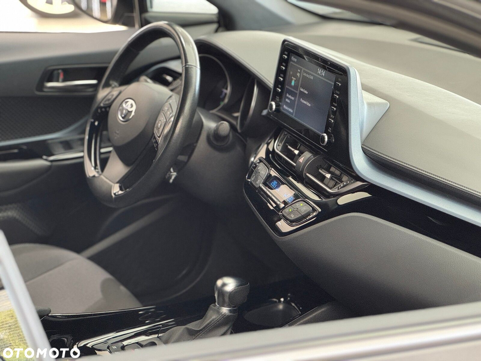 Toyota C-HR 1.8 Hybrid GPF Style - 38
