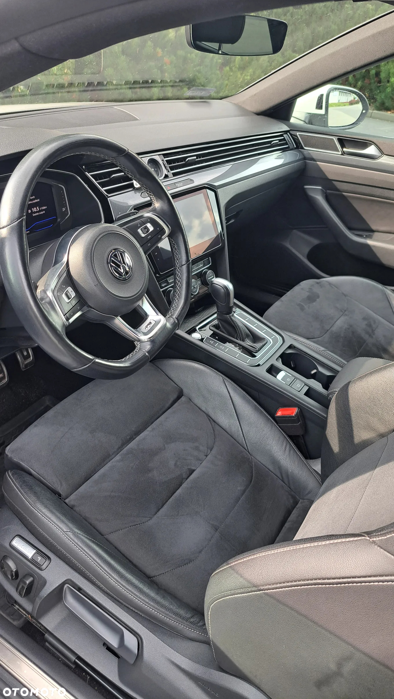 Volkswagen Arteon 2.0 TSI R-Line DSG - 9
