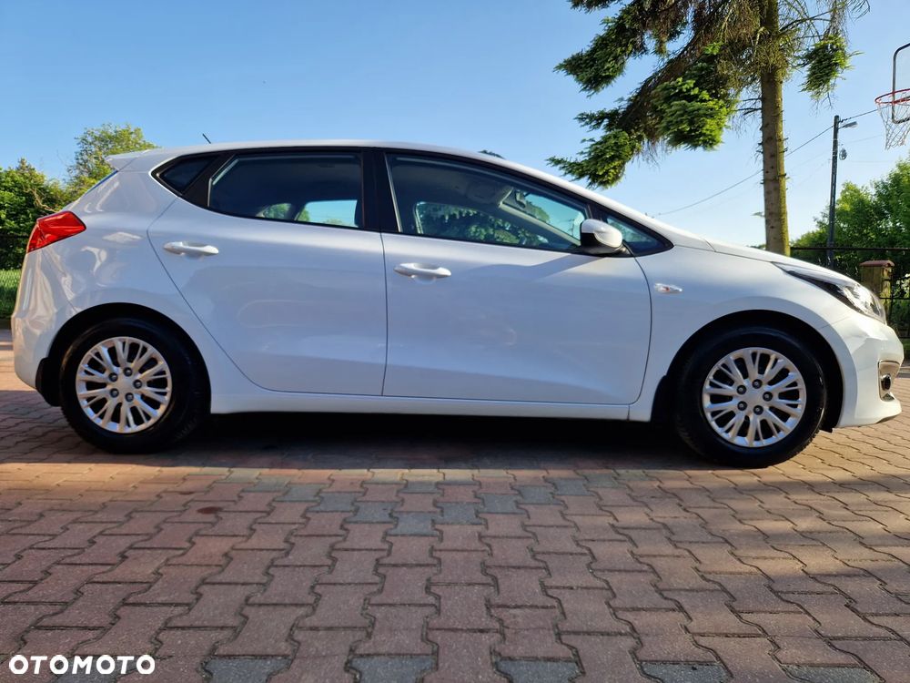 Kia Ceed 1.4 S - 12