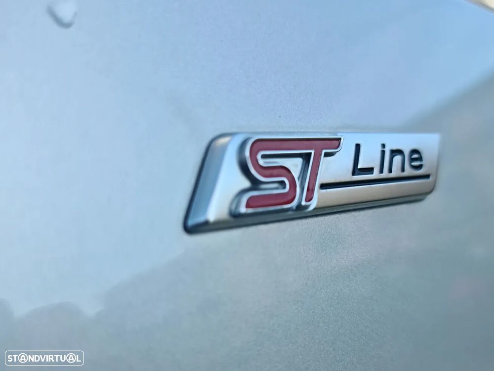 Ford Focus 1.5 TDCi ECOBlue ST-Line - 18