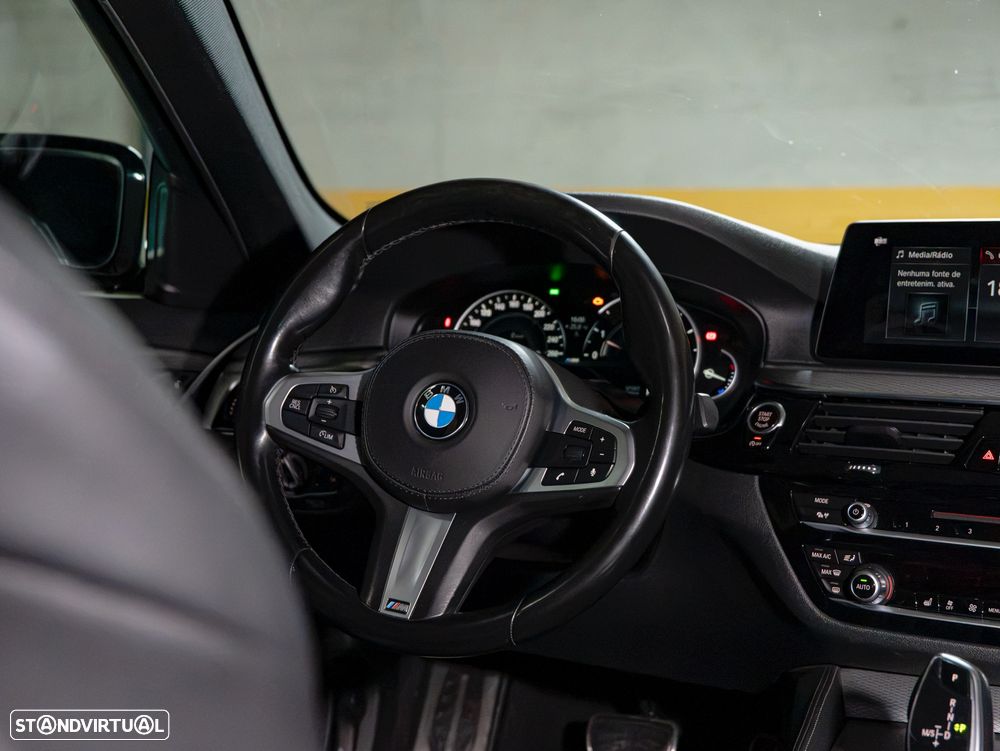 BMW 520 d Aut. M Sport Edition - 20
