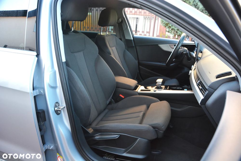 Audi A4 Avant 35 TFSI S tronic - 21