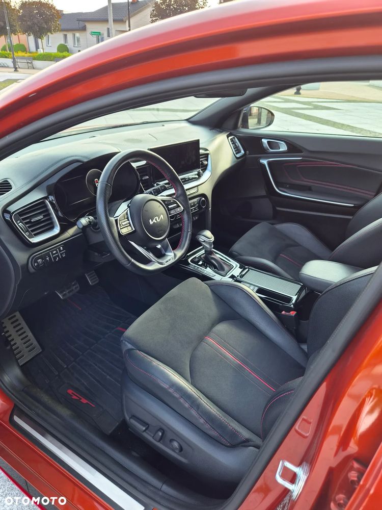 Kia ProCeed 1.6 T-GDI DCT7 OPF GT - 32