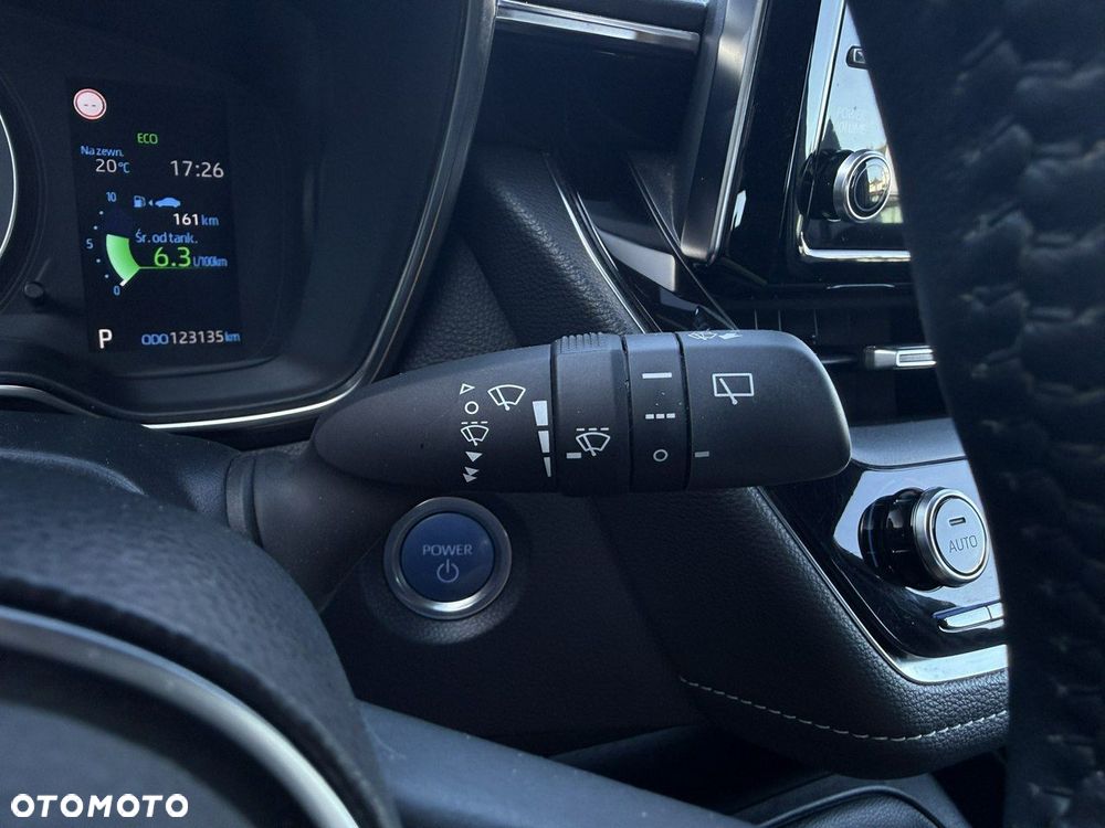 Toyota Corolla 1.8 Hybrid Comfort - 19