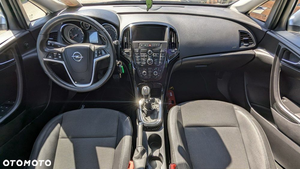 Opel Astra - 25