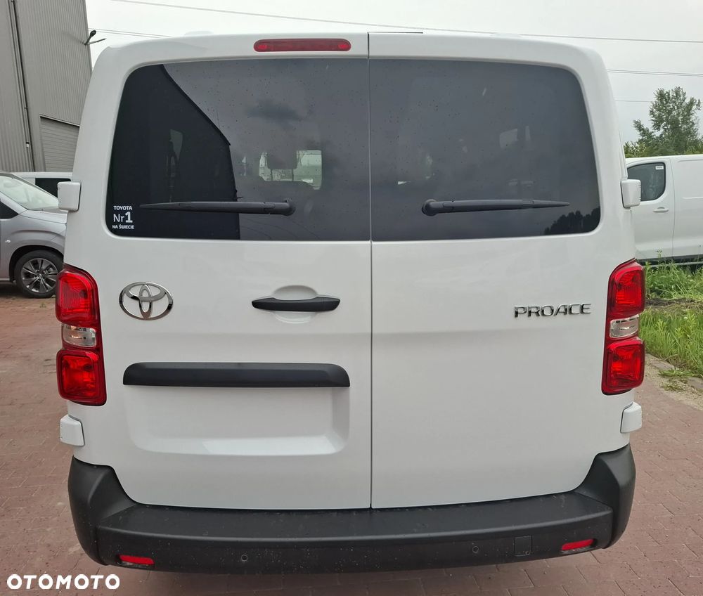 Toyota ProAce - 10