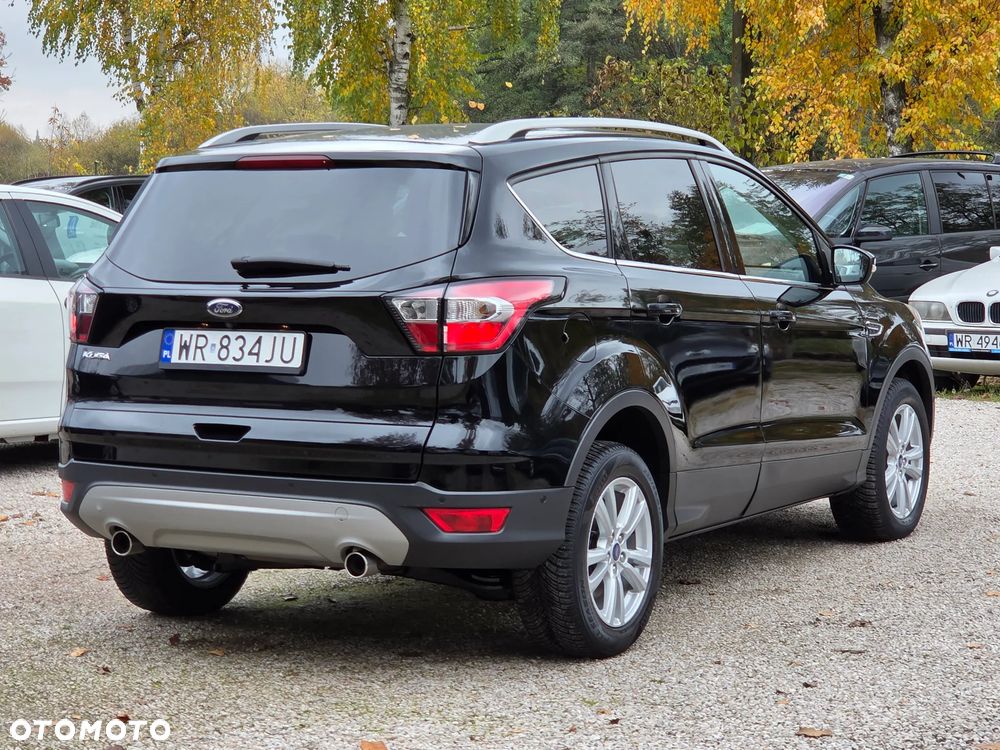 Ford Kuga 2.0 TDCi 2x4 Business Edition - 26