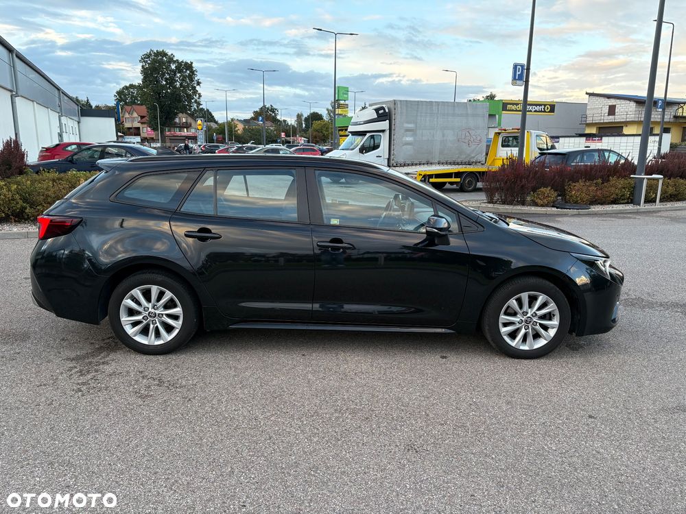 Toyota Corolla 2.0 Hybrid Style - 7