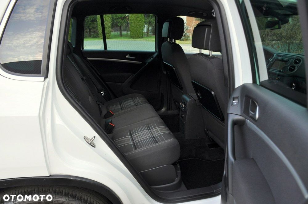 Volkswagen Tiguan - 21